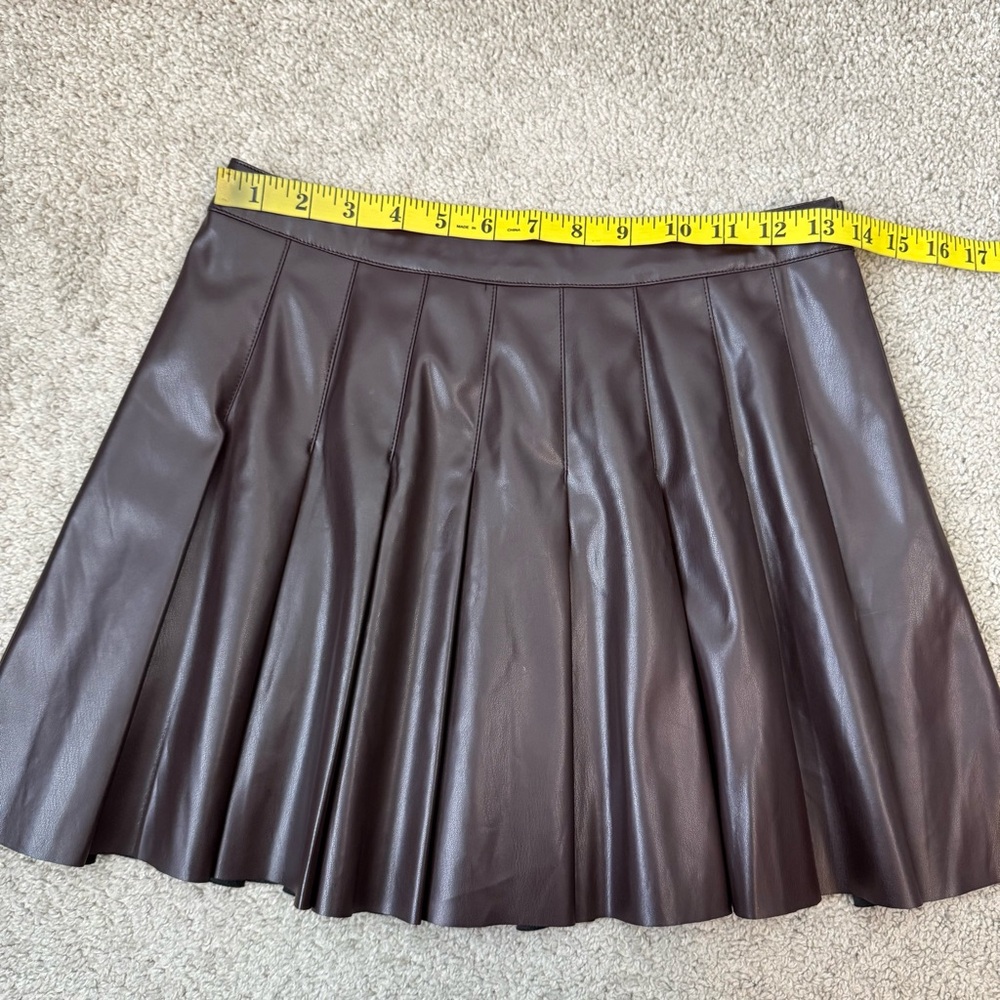 Altar’d State Pleated PU Faux Leather Mini Skirt‎ Mahogany S - Picture 5 of 6